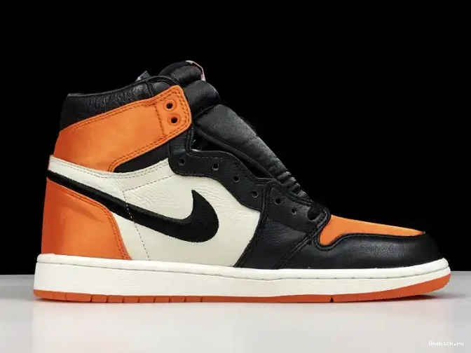One Kick Satin Retro 1 Shattered Backboard Womens Jordan AV3725-010 Air 0706